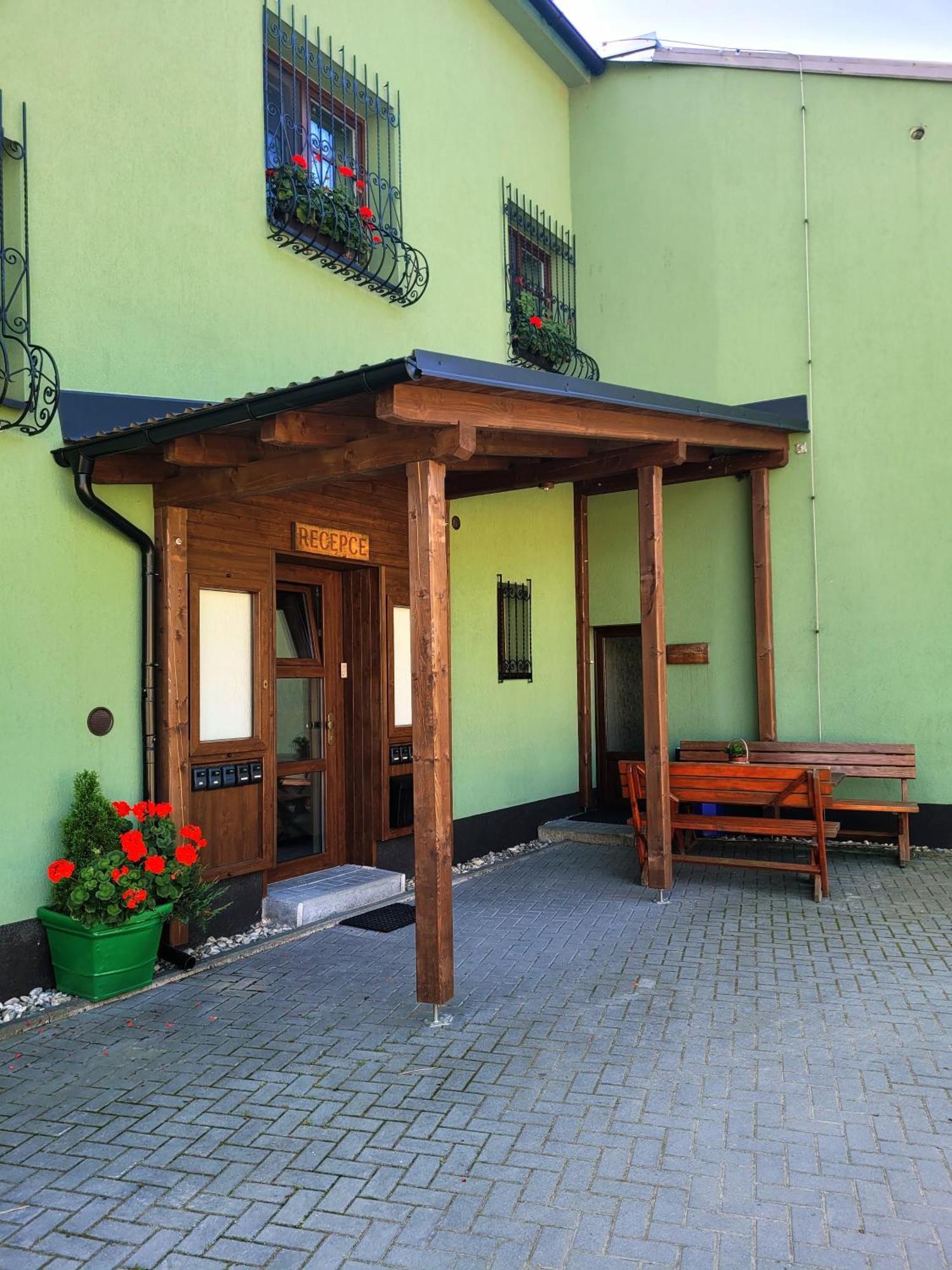 Apartmanovy Dum Pastak Loučná nad Desnou Kültér fotó